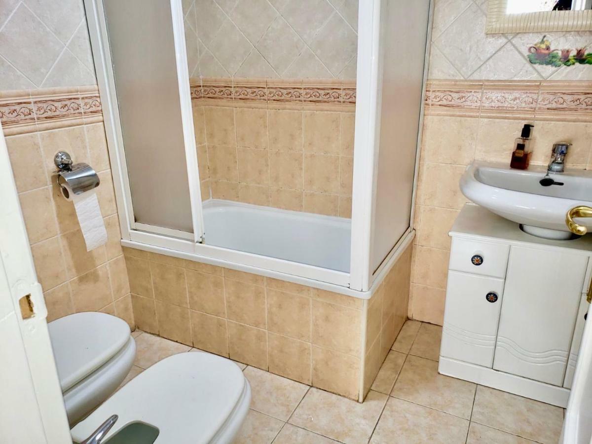 Roxy 1 Apartment Ávila Ngoại thất bức ảnh